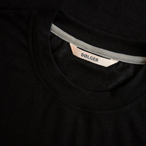 Bølger | Womens Tustna Merino Blend T-Shirt (Black)