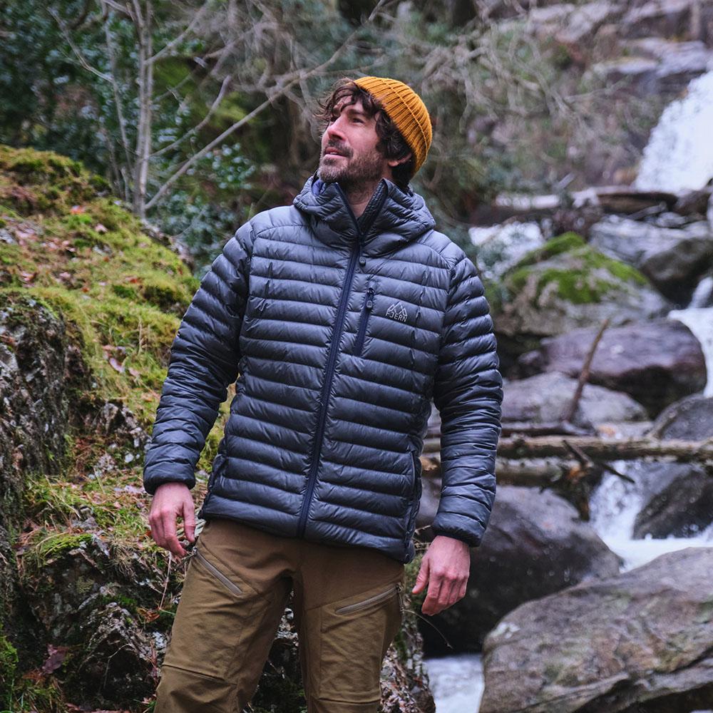 Fjern Mens Aktiv Hooded Down Jacket (Charcoal/Navy) Unbound Supply Co Unbound Supply Co.