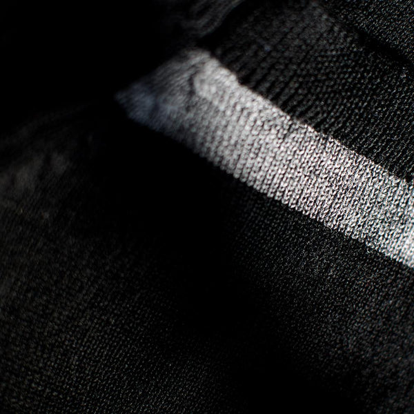 Isobaa Mens Merino Crew Sweater (Black/Charcoal)